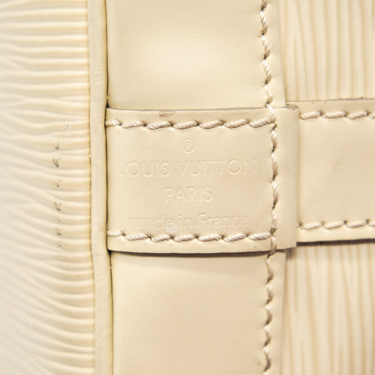 Louis Vuitton petit noe epi leather cream shw