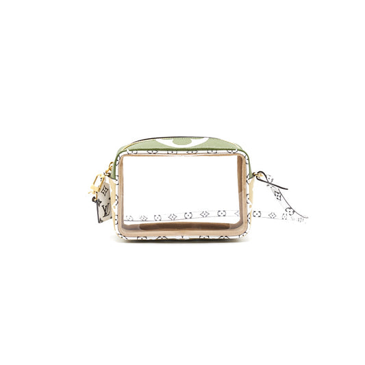 LOUIS VUITTON Beach Pouch Monogram Giant Canvas Transparent Bag