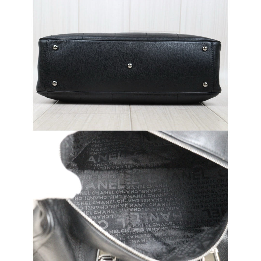 Very Good ( Rank A)｜ CHANEL Calfskin Choco Bar Handbag Black Made in 2003-2004 Year｜P25062706