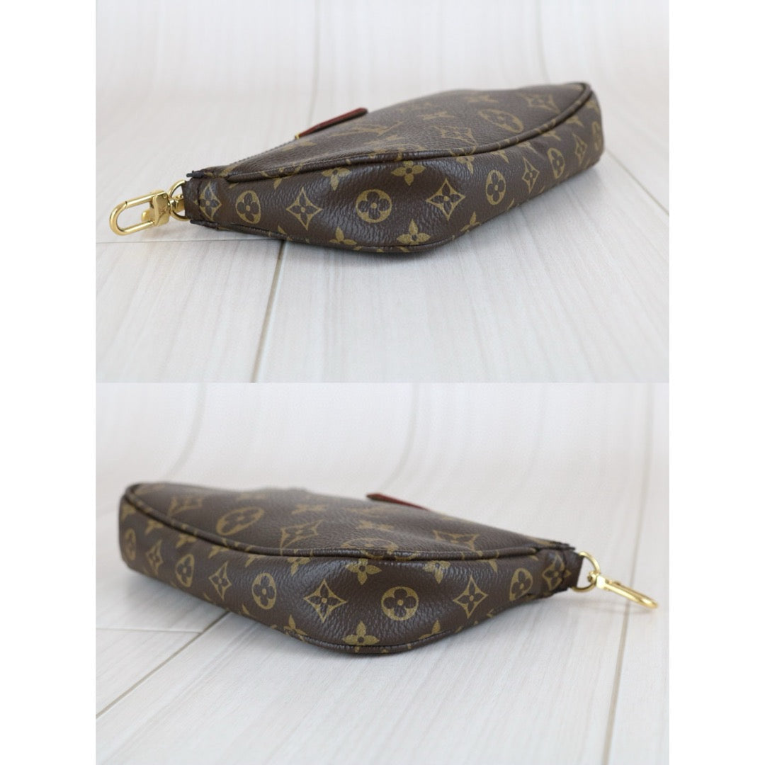 Very Good ( Rank A)｜ LV Monogram Multiti Pochette Accessoire｜S24120301