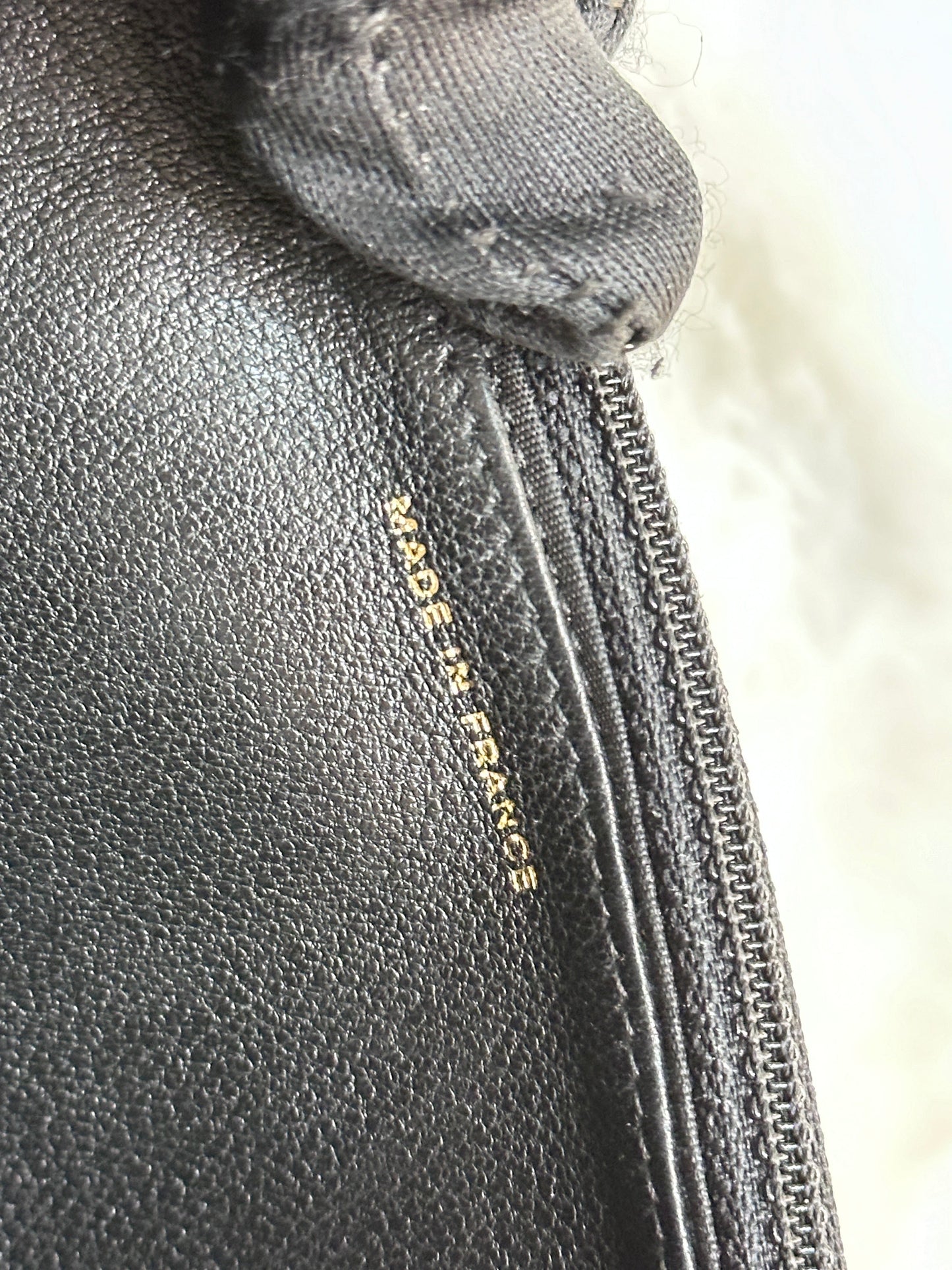 Chanel V Stitch Calfskin Chain wallet Black GHW