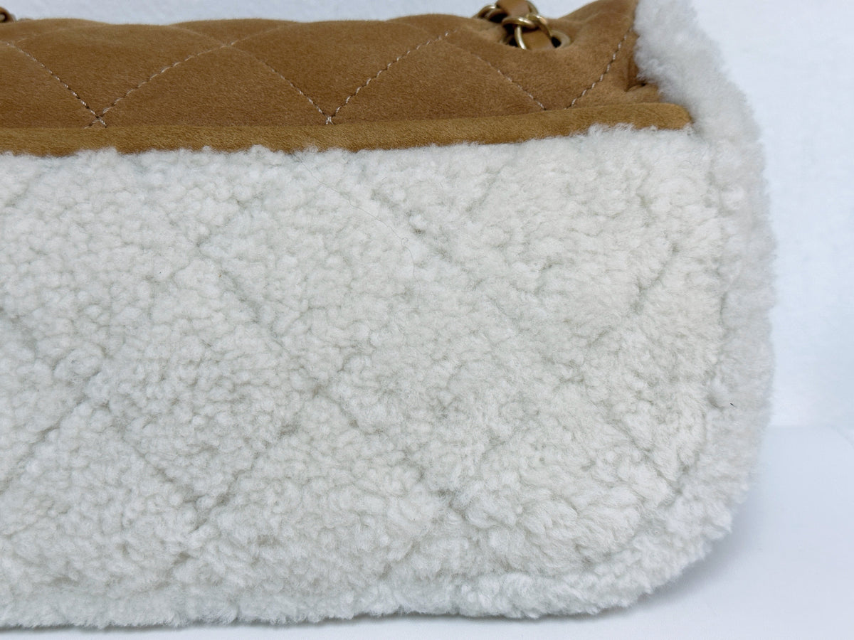 Chanel Medium Shearling Coco Neige Flap  holo card 264