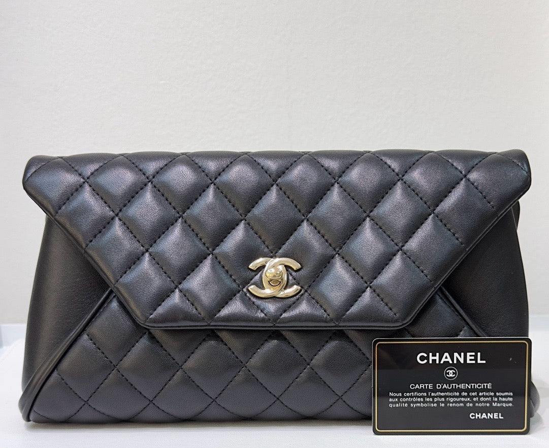 Chanel Lambskin Quilted Fold Up Again Clutch Black