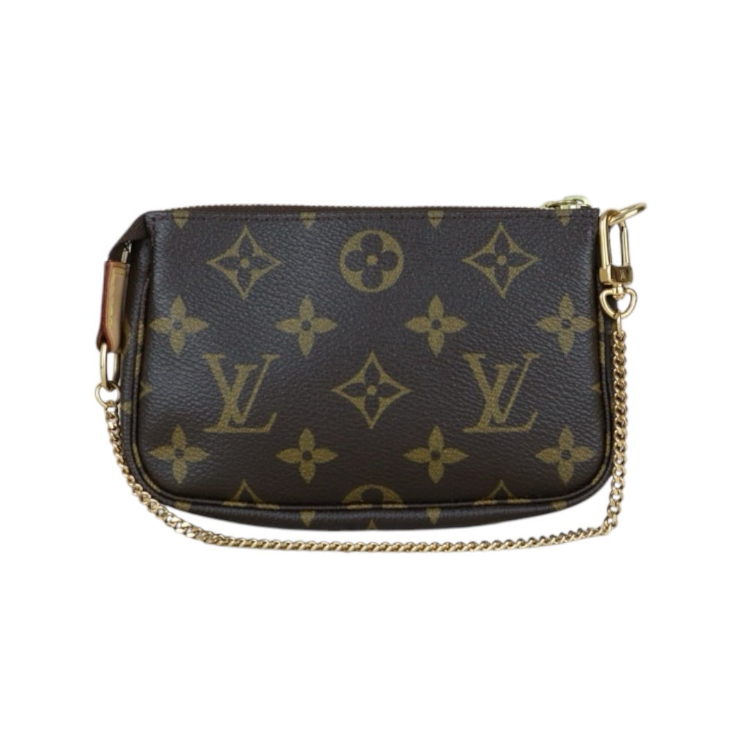 Very Good ( Rank A)｜ LV Monogram Pochette Accessoires ｜X25021602