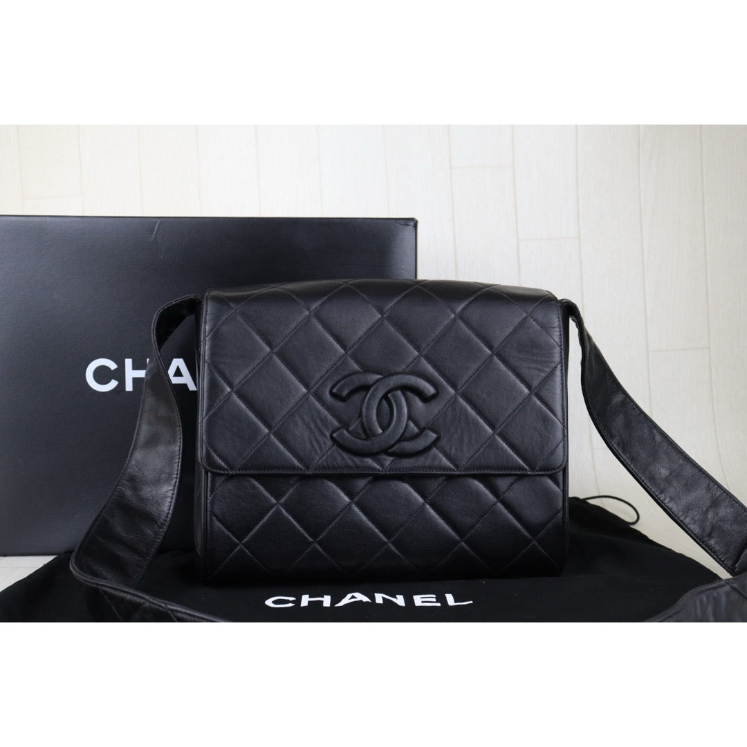 Good ( Rank AB) ｜ CHANEL Lambskin Shoulder Bag Black Made In 1994～1996 Year ｜H25021210