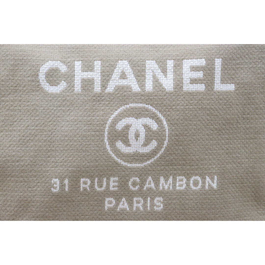 Rank A｜ CHANEL Canvas Tote Bag Khaki Large｜P24061127