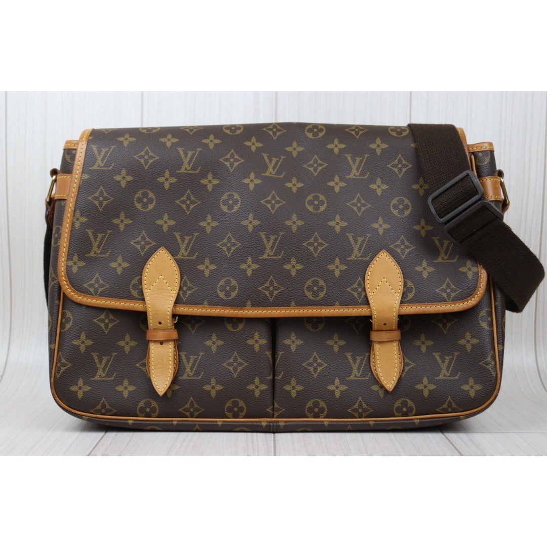 Rank AB ｜ LV Monogram Gibessiere GM Shoulder Bag｜24040204