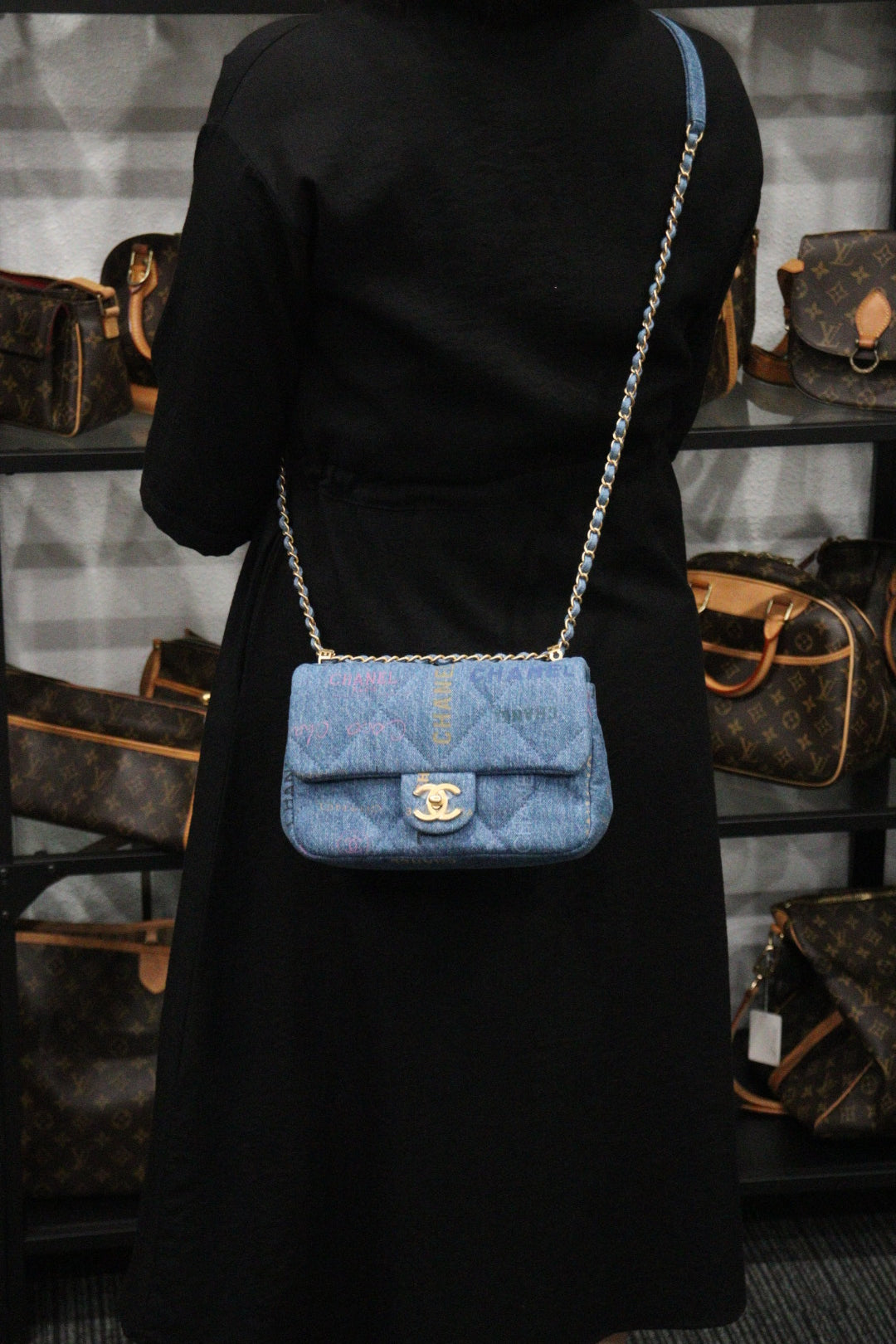 Rank A ｜ CHANEL Denim Small Flap Chain Shoulder ｜23102819