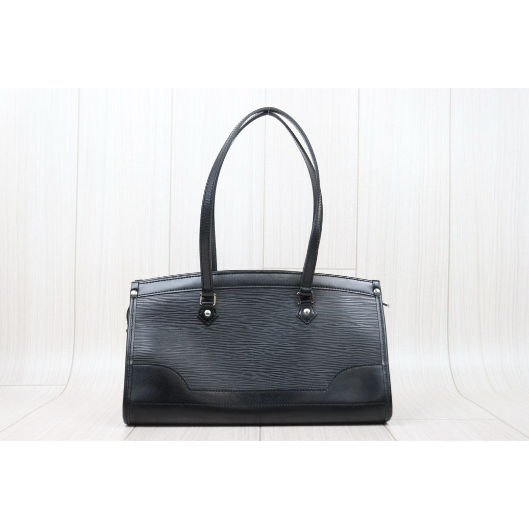Good ( Rank AB)｜ LV Epi  Leather Madeleine PM Tote Bag Black｜25031815