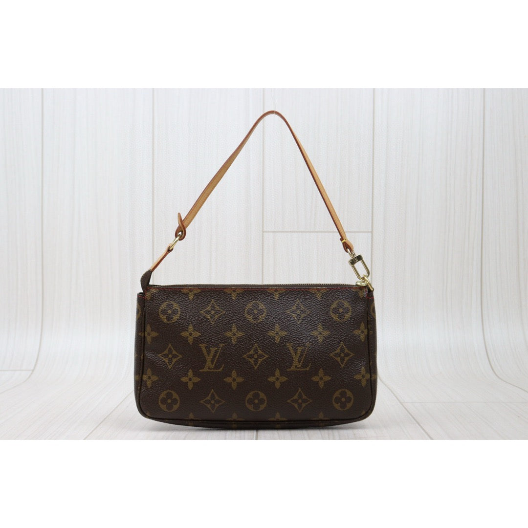 Good ( Rank AB)｜ LV Takashi Murakam Cherry Monogram Pochette Accessoires ｜S25021017
