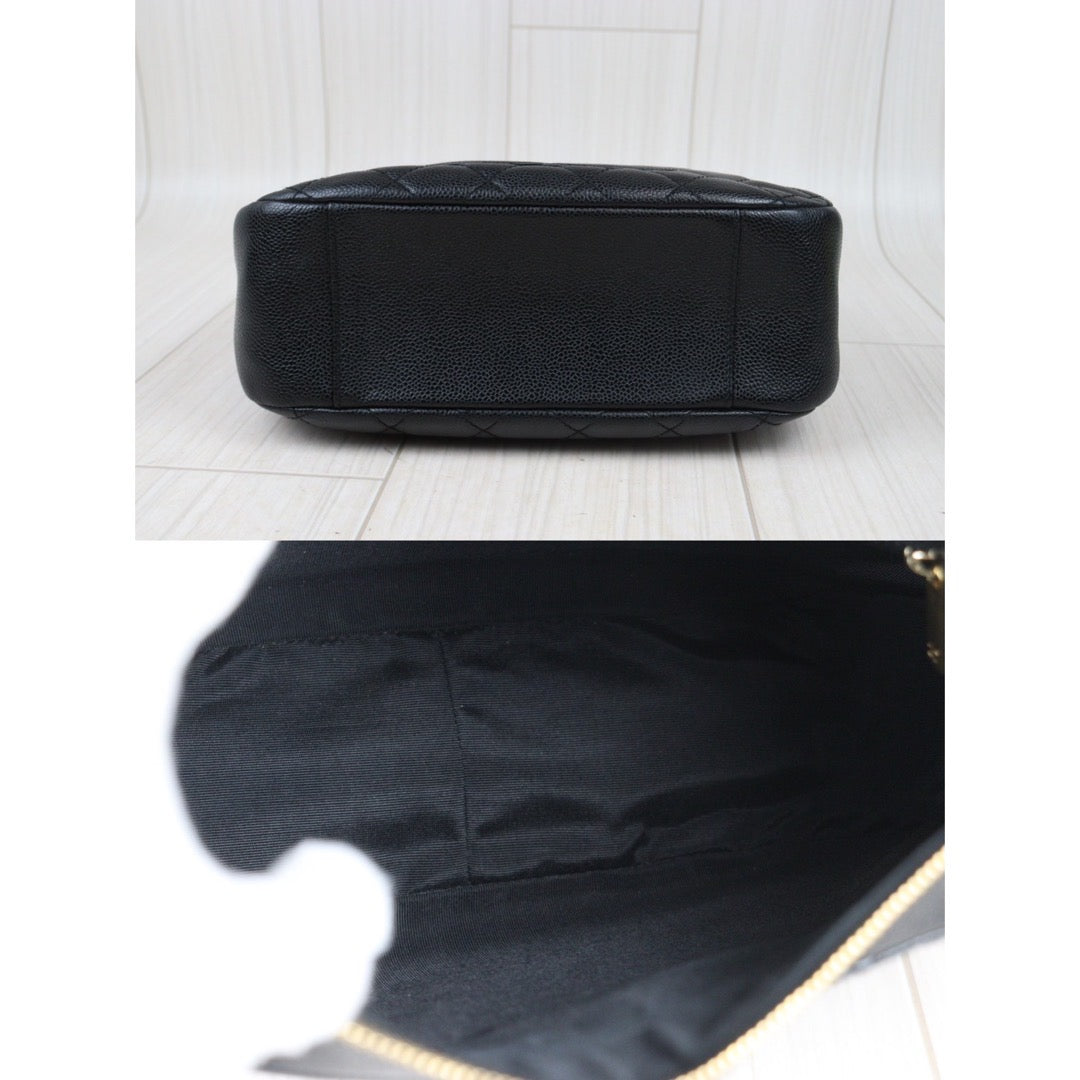 Rank AB ｜ CHANEL Half Moon Shoulder Bag Black Made In 2002-2003Year  ｜VT24071806