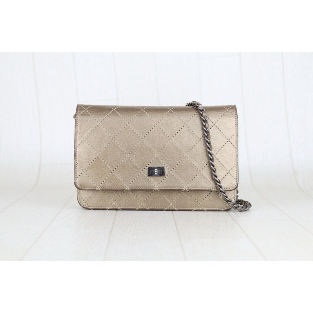 Fair ( Rank B)｜ CHANEL Matelasse Chain  Lamb Skin WOC Golden  Made in 2012Year ｜H25063008