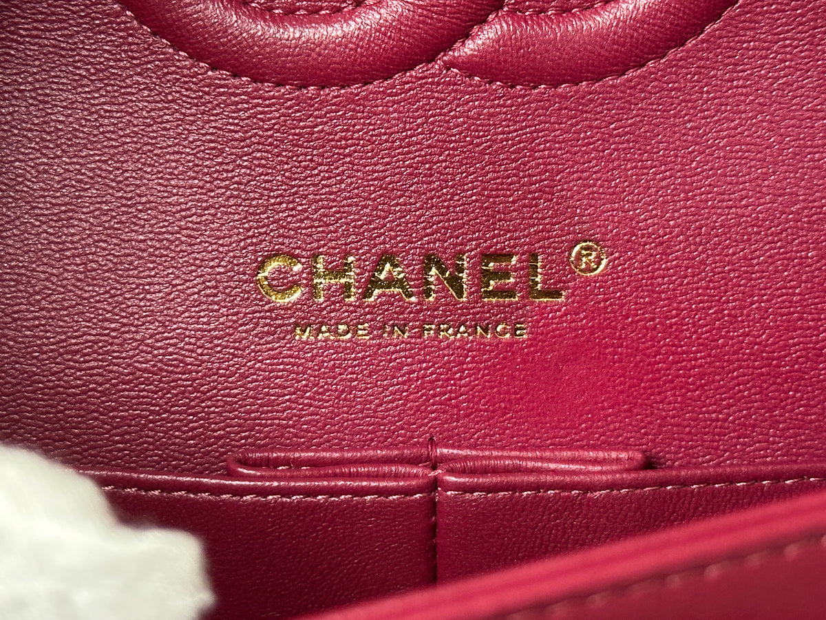 CHANEL MEDIUM 21A CLASSIC DOUBLE FLAP BAG LAMBSKIN DARK RED LGHW ULLK microchip