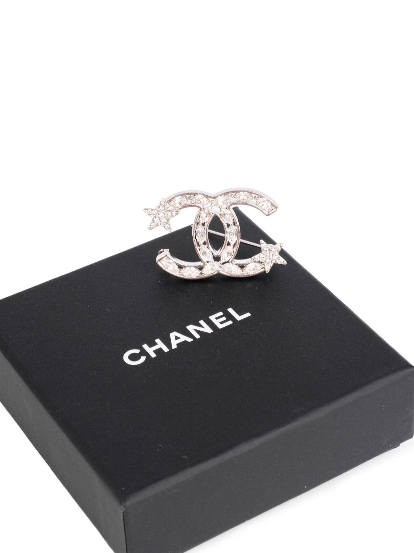 Chanel  CC Logo Swarovski Crystal Star Pin Brooch Silver