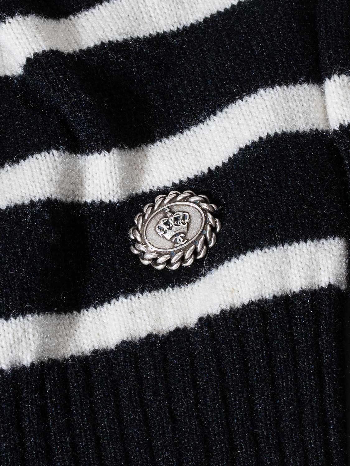 Chanel Cashmere Long Chain Necklace Striped Sweater Black White