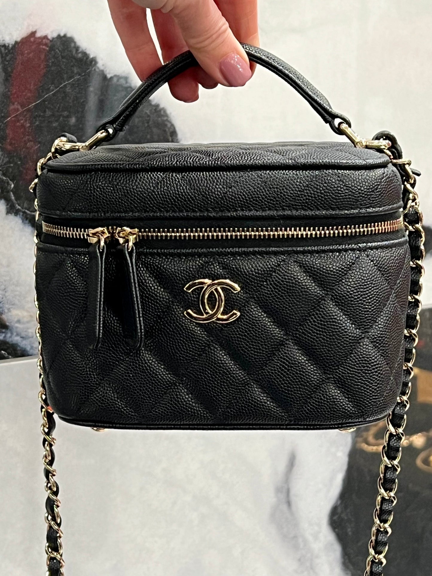 CHANEL CC CAVIAR QUILTED MINI VANITY SHOULDER BAG