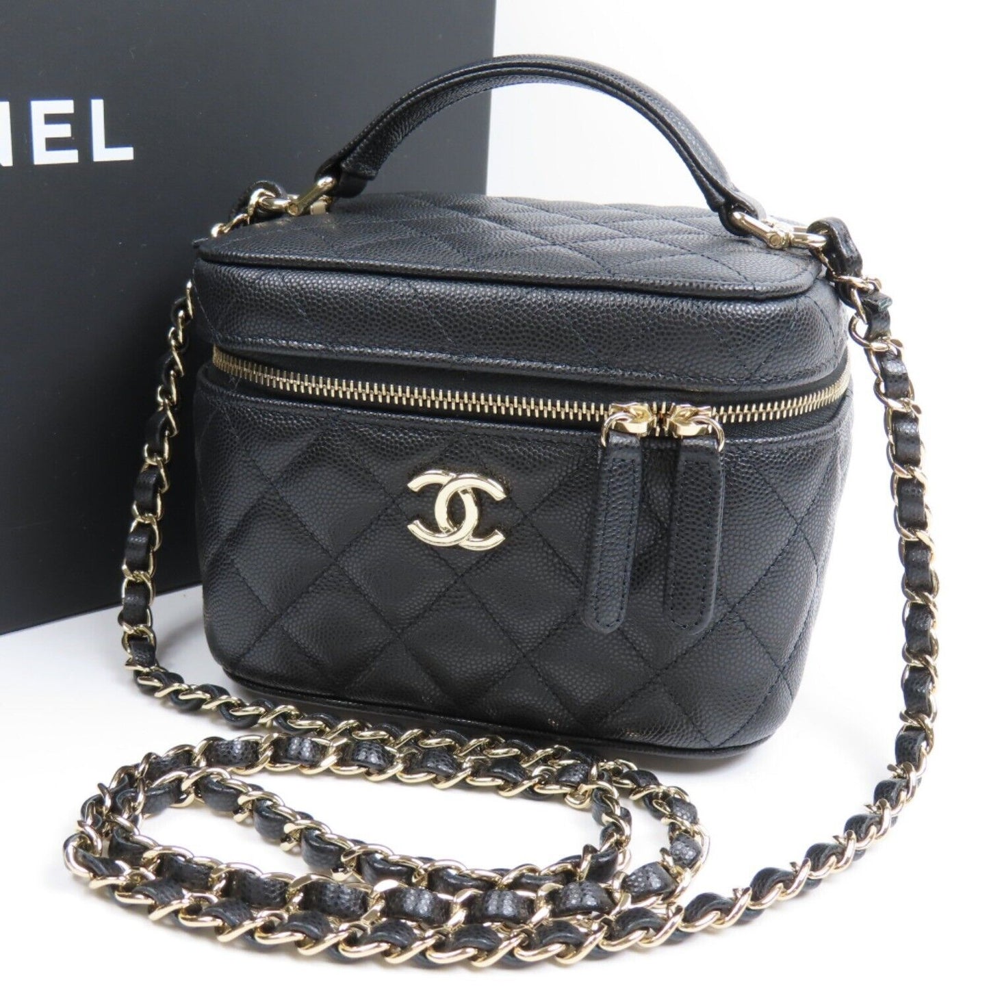 CHANEL CC CAVIAR QUILTED MINI VANITY SHOULDER BAG