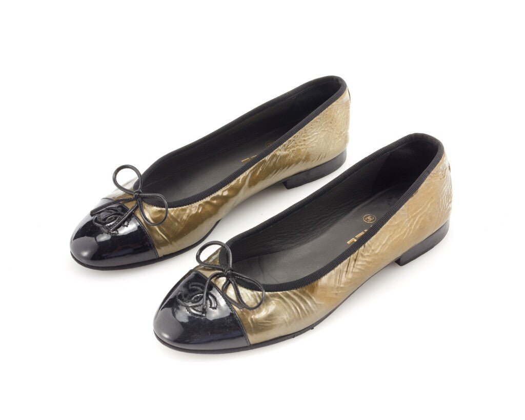 CHANEL CC OMBRE FLAT SHOES