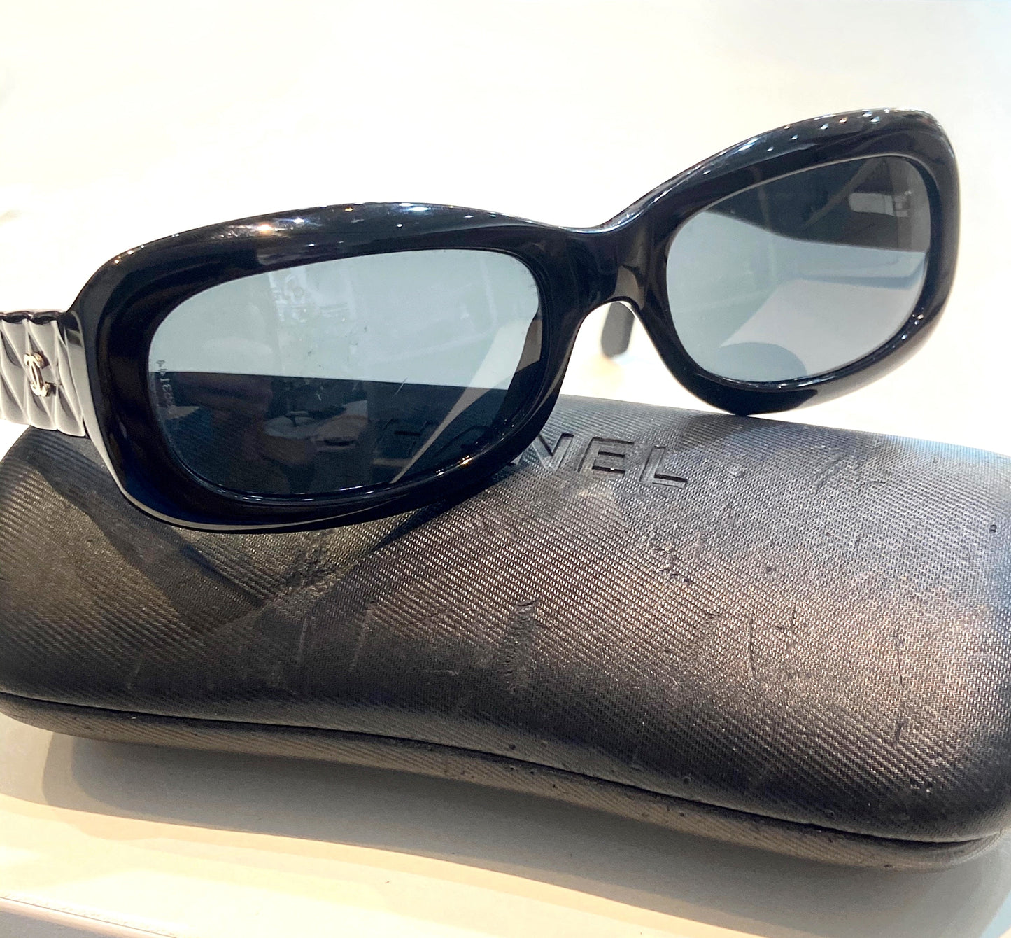 CHANEL QUILTED FRAME CC 5094 SUNGLASSES