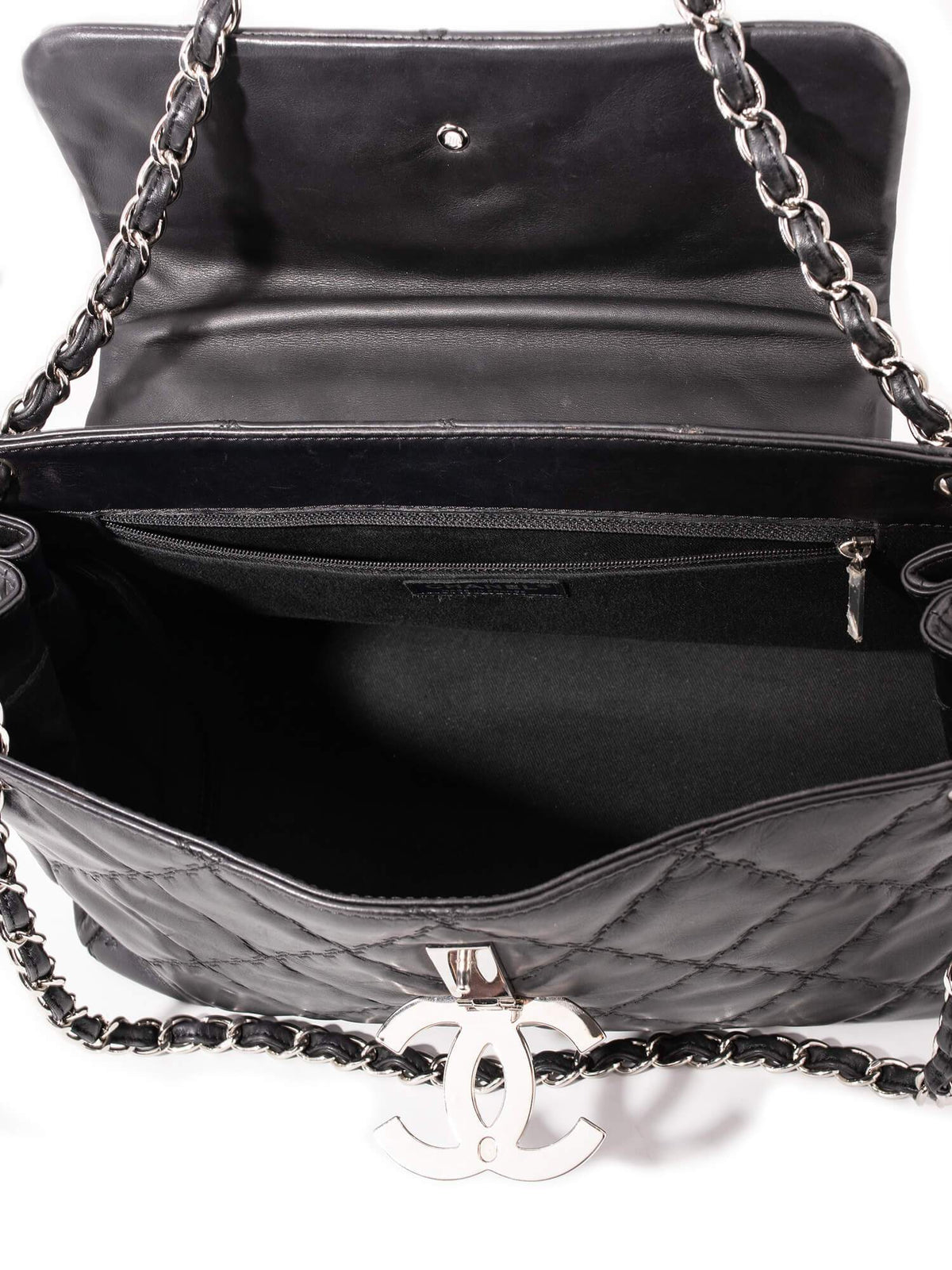 Chanel Quilted Leather CC Logo Flap Bag Black