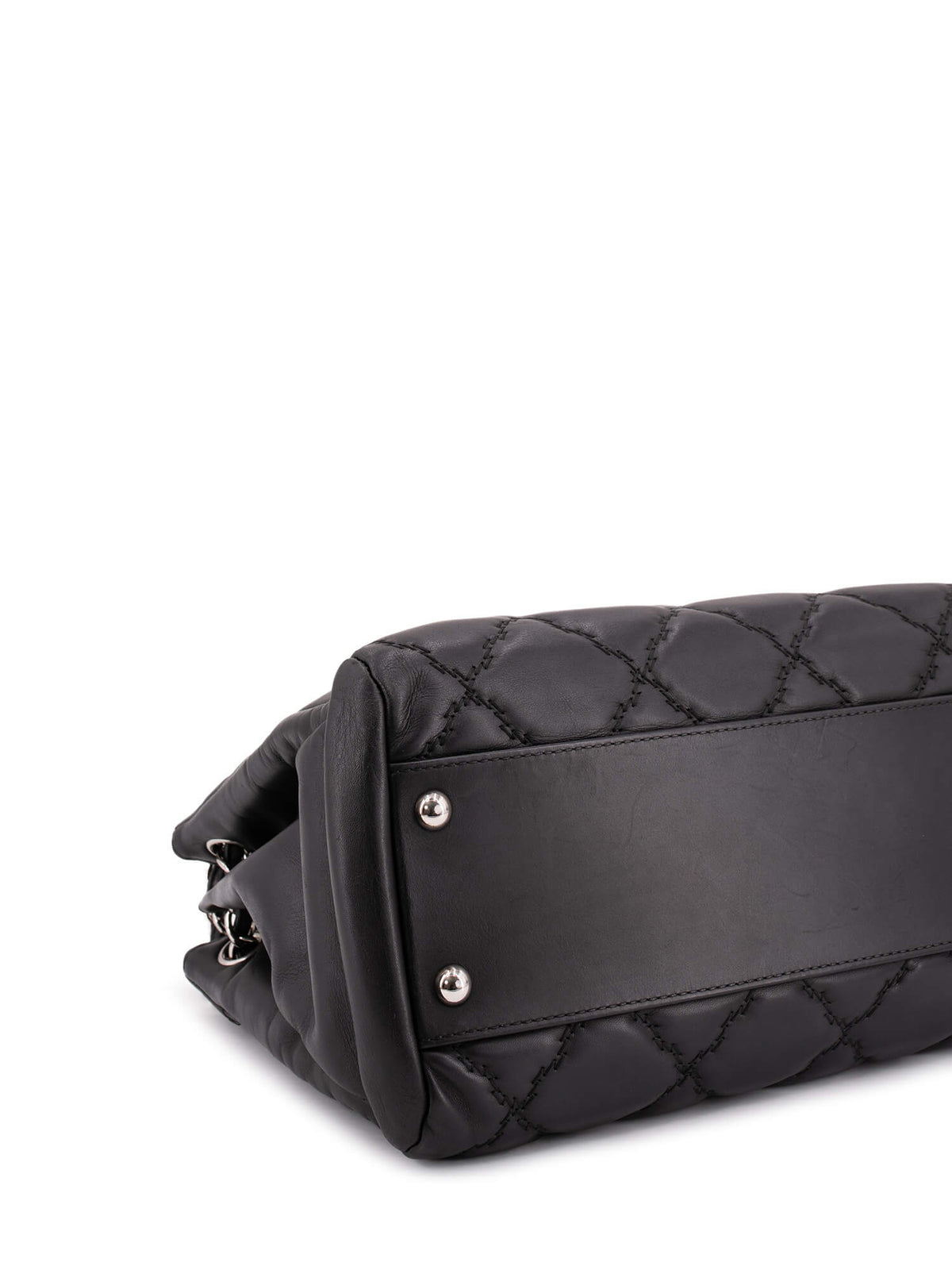 Chanel Quilted Leather CC Logo Flap Bag Black