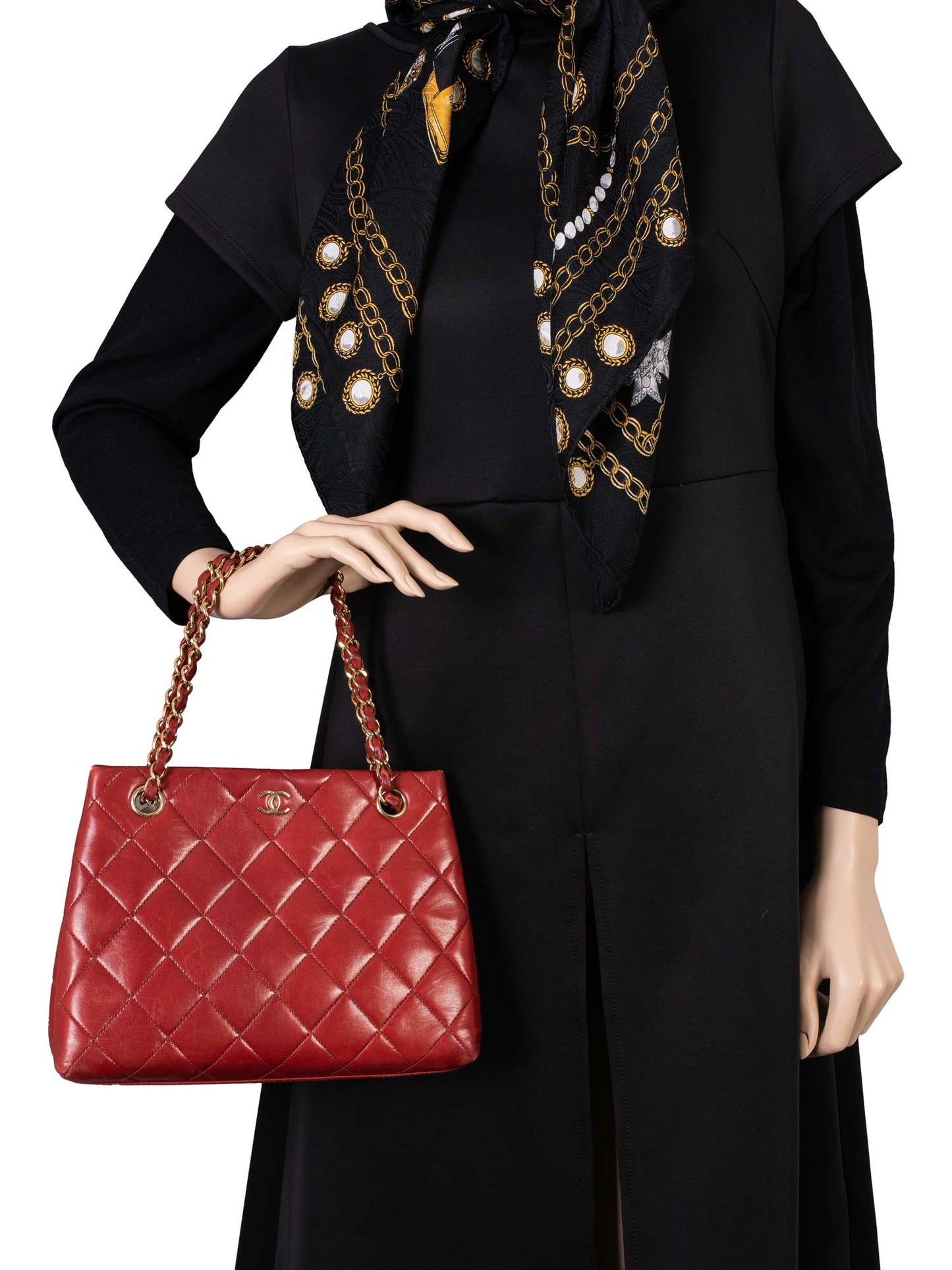 Chanel Quilted Leather CC Logo Shoulder Bag Red
