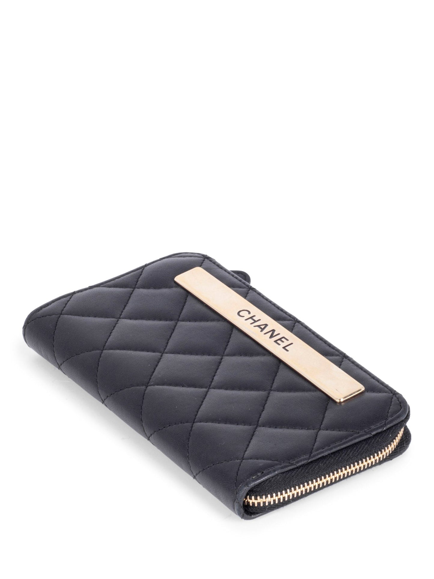 Chanel Quilted Leather Trendy Plate Zip Around Wallet Black