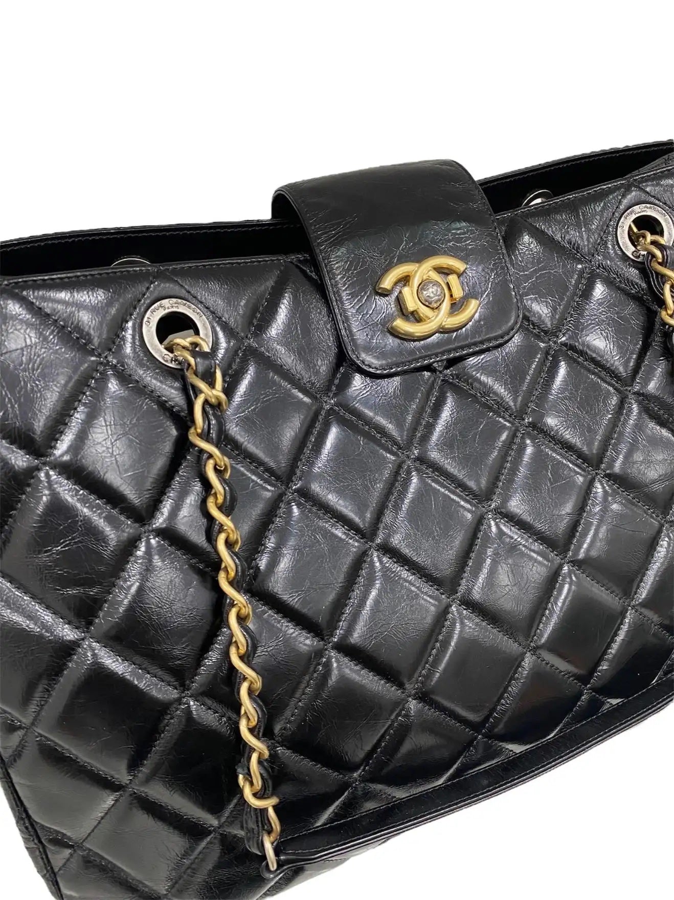 CHANEL CC QUILTED LAMBSKIN TOTE BAG