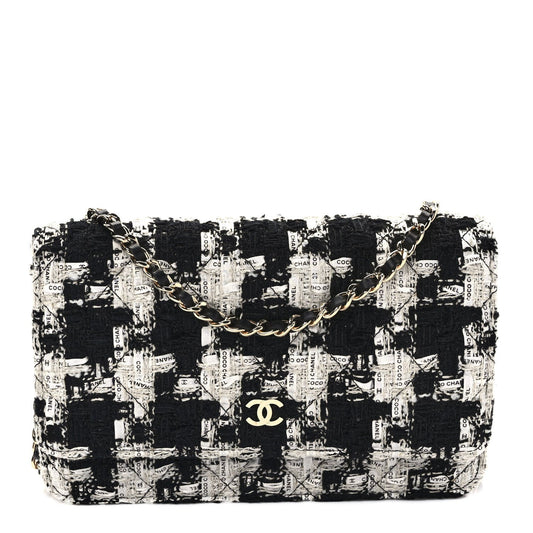 CHANEL TWEED QUILTED WALLET ON A CHAIN