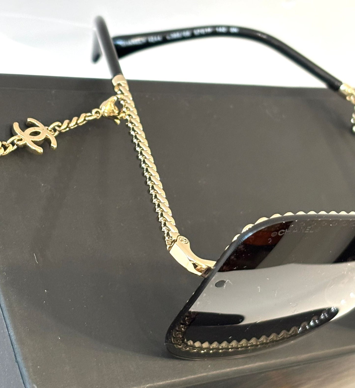 CHANEL INTERLOCKING LOGO SQUARE SUNGLASSES