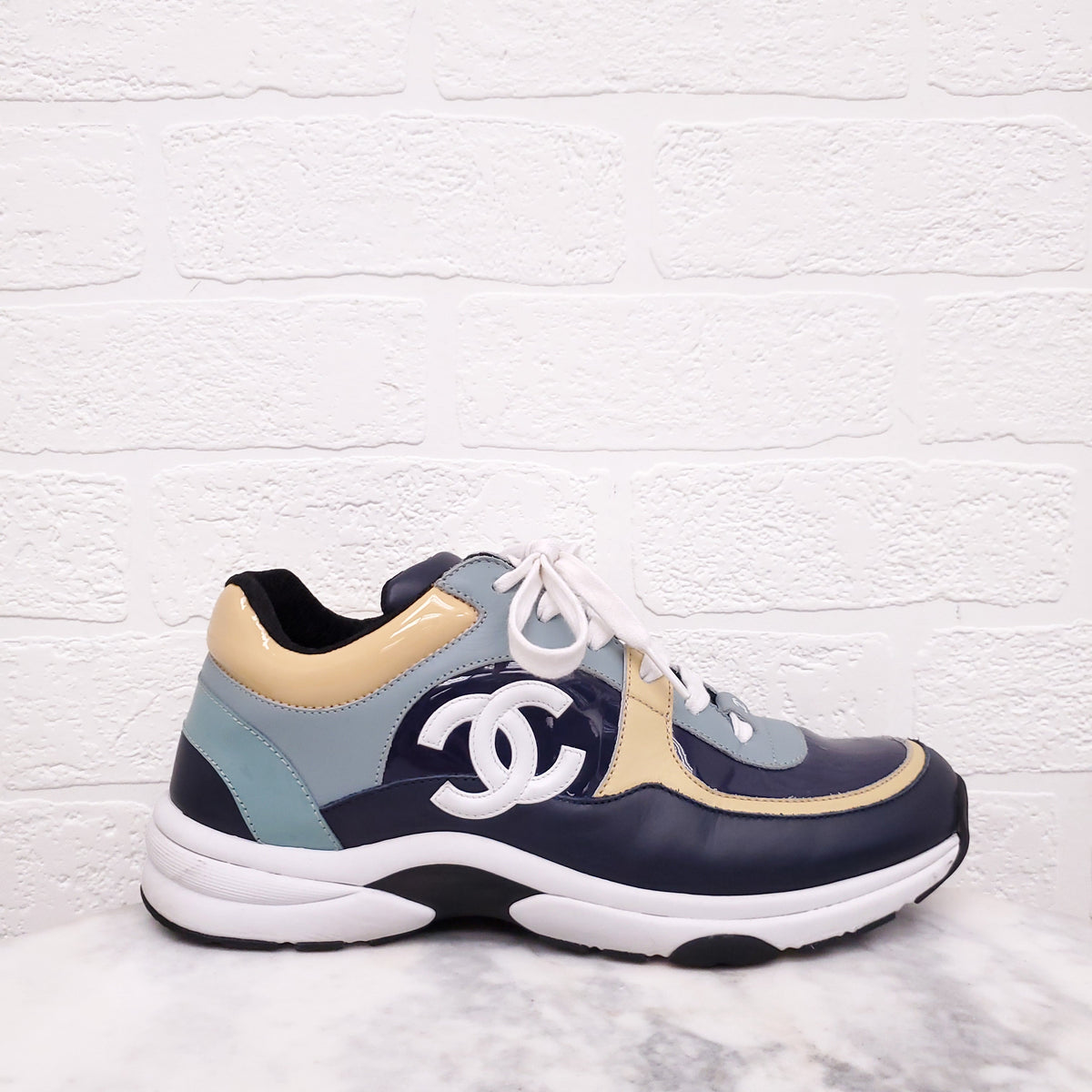 CHANEL MULTICOLOUR PEANTS SNEAKERS - SIZE 39