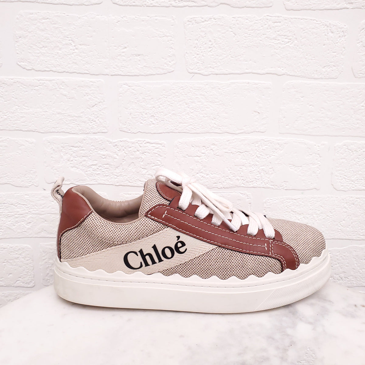 CHLOE CANVAS AND LEATHER LOGO SNEAKERS - SIZE 40