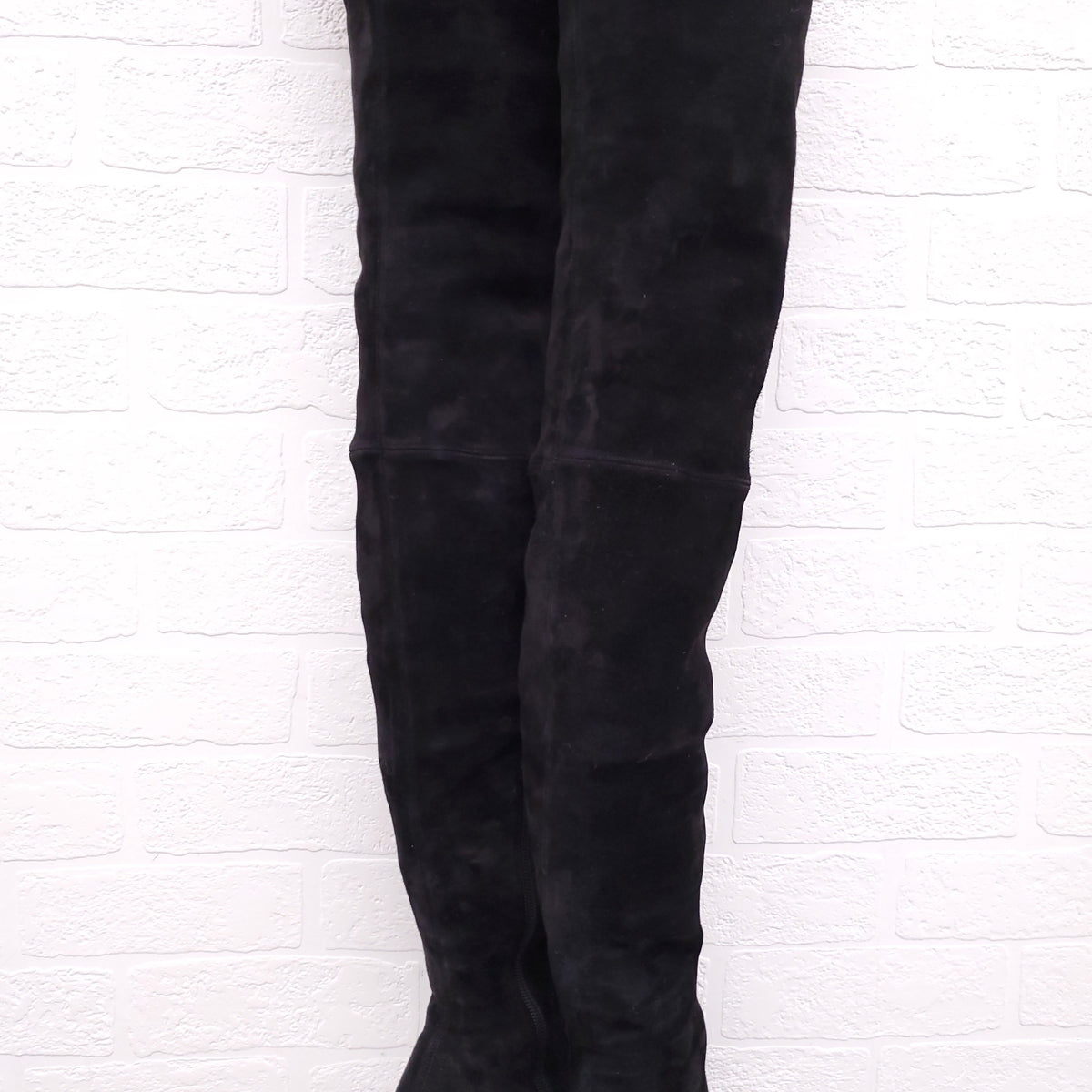 CHRISTIAN LOUBOUTIN BLACK SUEDE KNEE HIGH BOOTS - SIZE 35.5