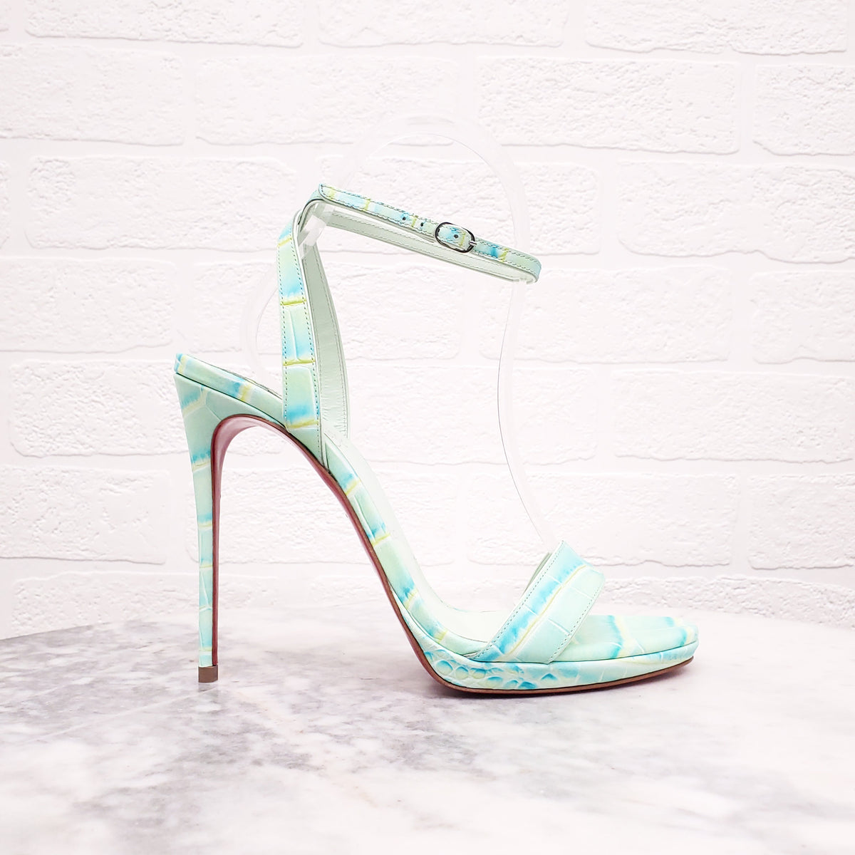 CHRISTIAN LOUBOUTIN GREEN CROC HEELS - SIZE 38