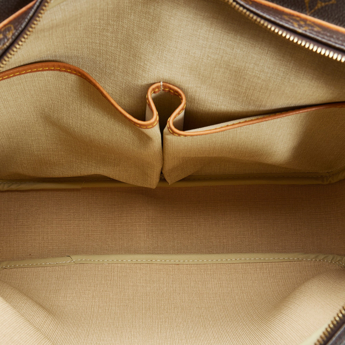 Louis Vuitton Reporter GM Monogram Canvas