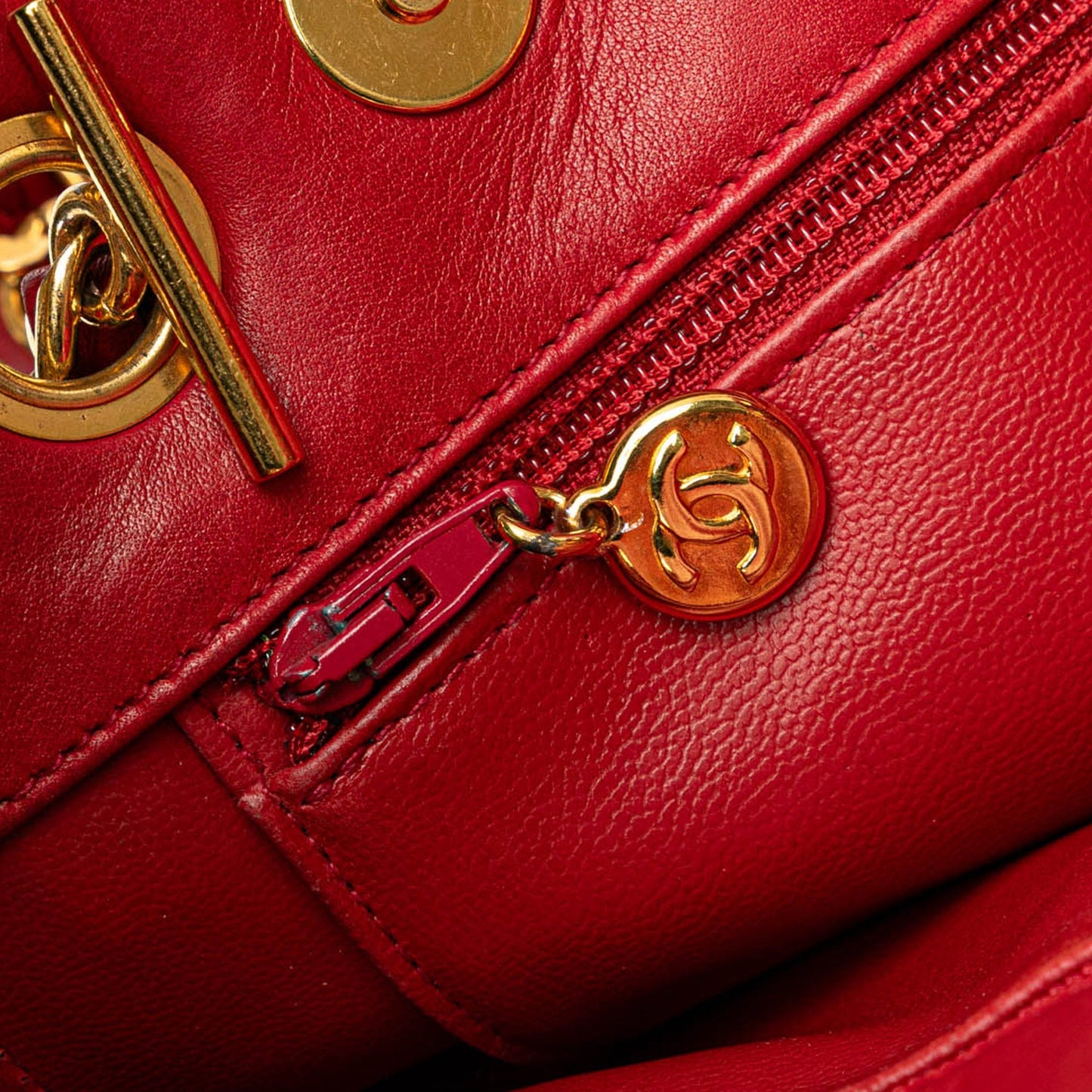 Red Chanel CC Lambskin Chain Tote