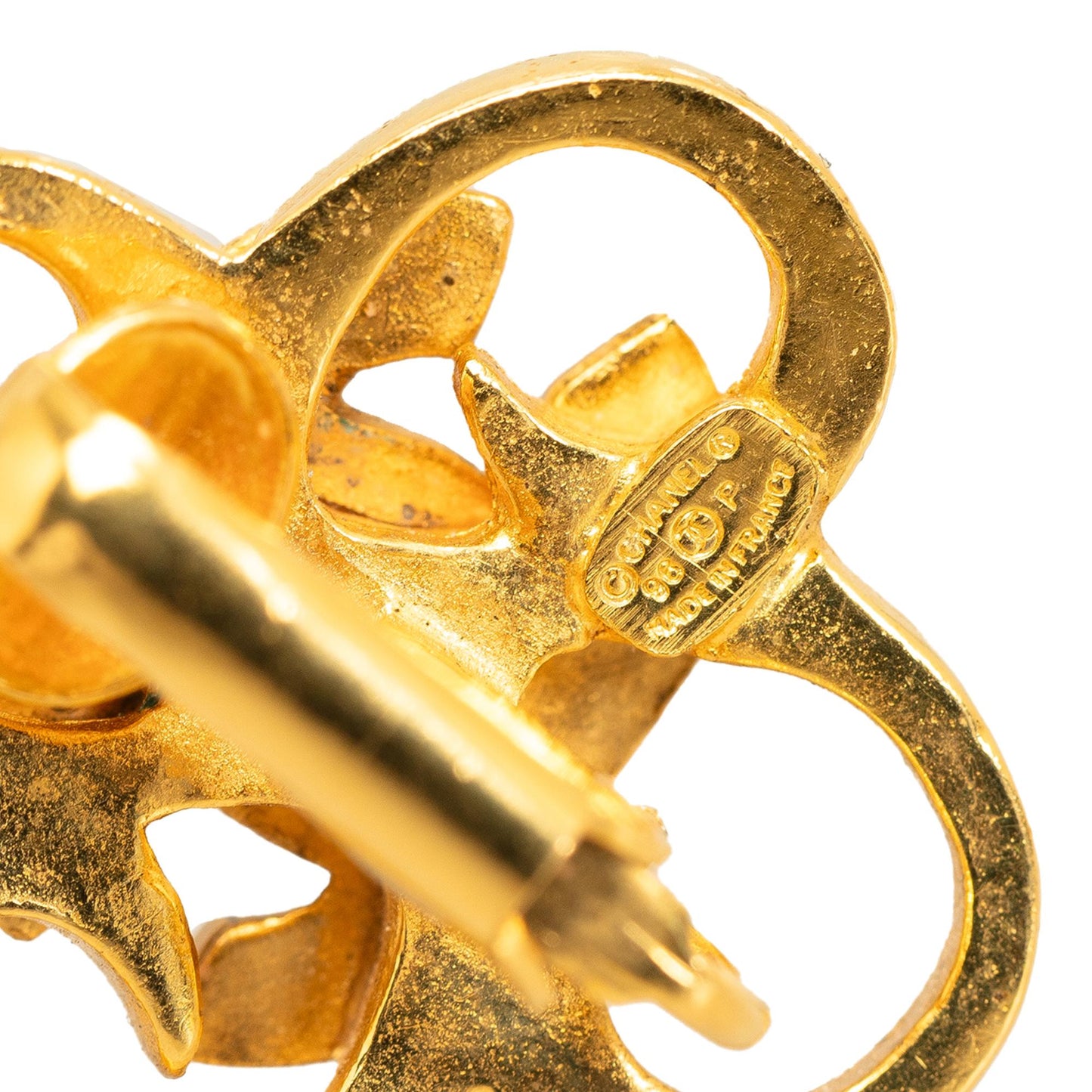 Chanel CC Clip On Earrings (SHG-FIpeqq)