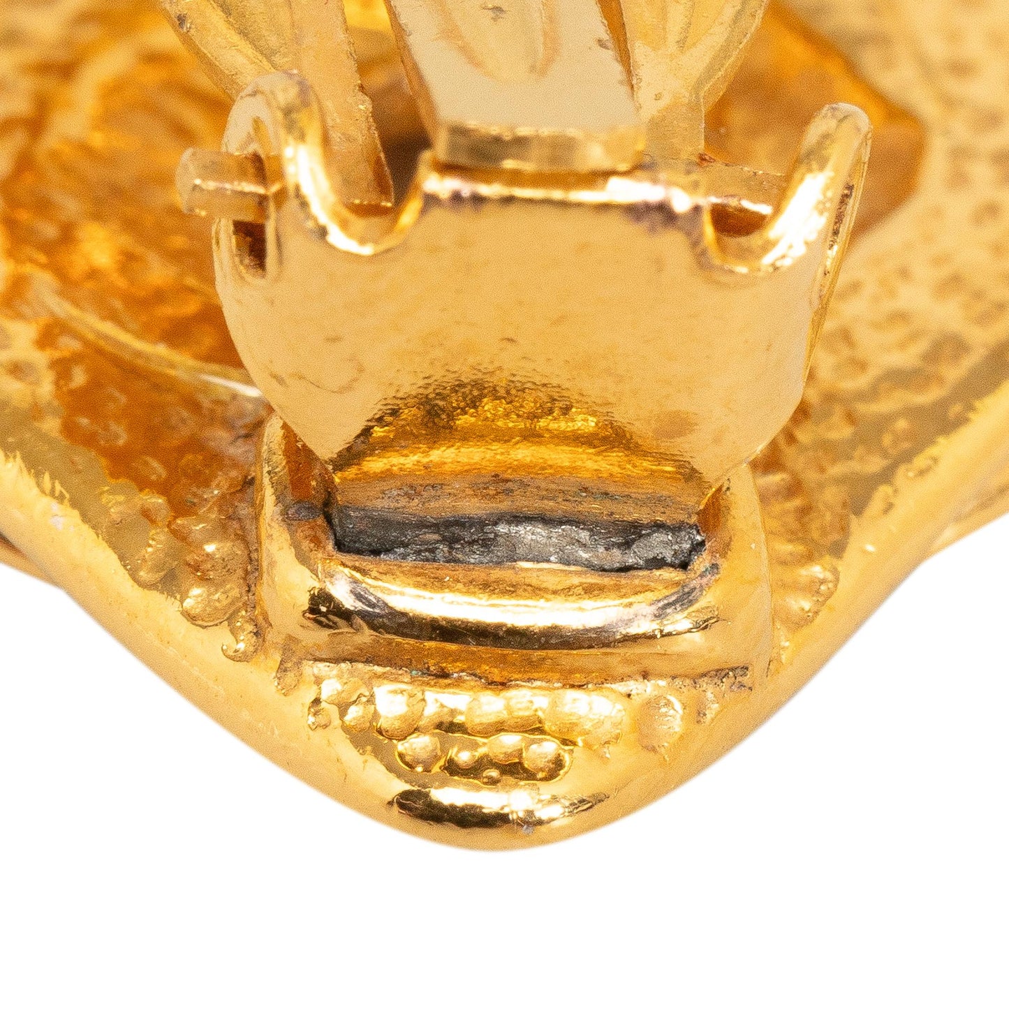 Chanel CC Clip On Earrings (SHG-T7mYdK)