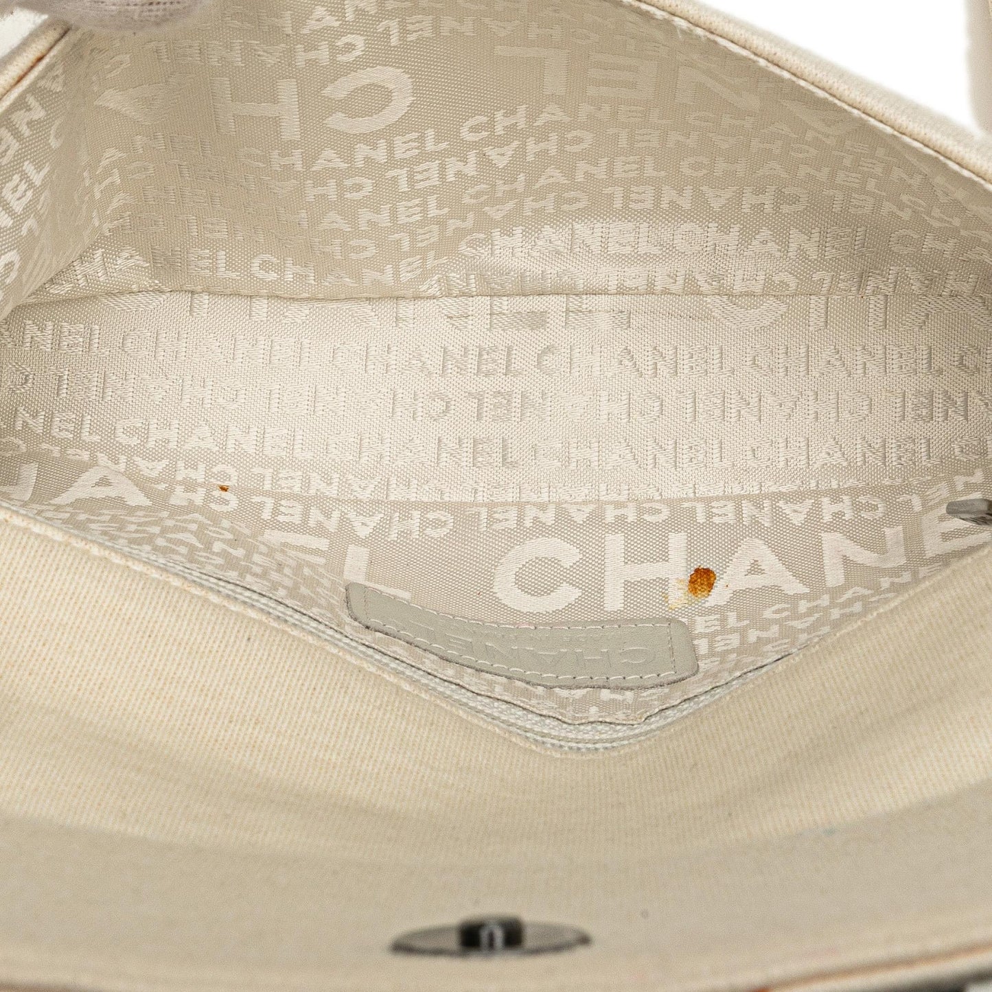 Chanel CC Jersey Pyramid Stud Flap (SHG-E3QMwv)