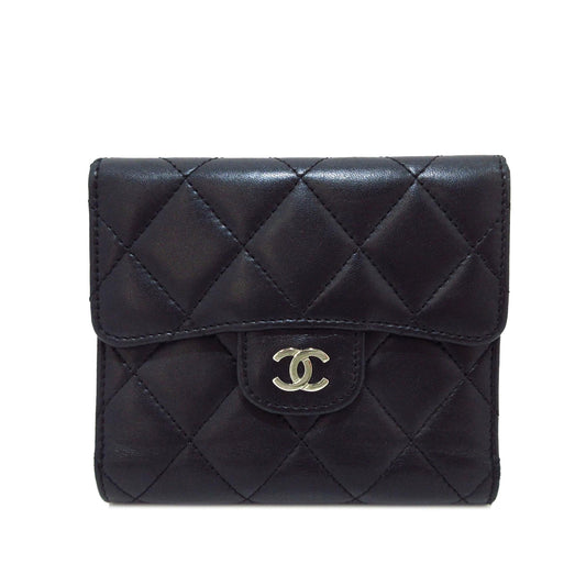 Chanel CC Lambskin Trifold Flap Wallet (SHG-aWb2CX)