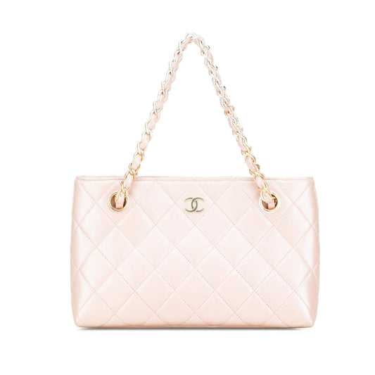 Chanel CC Quilted Irisdescent Lambskin Chain Handbag (SHG-EzpK0v)