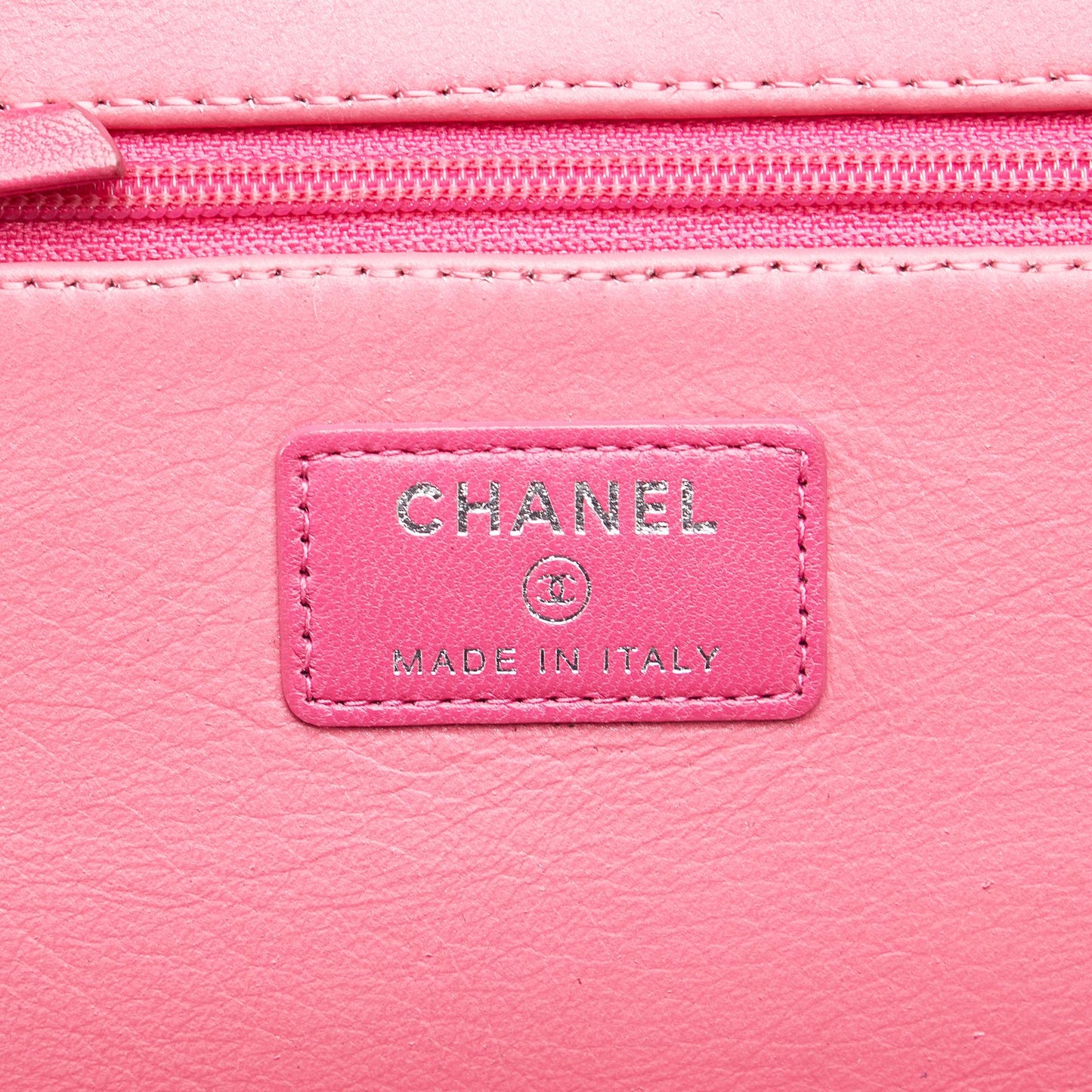 Chanel CC Quilted Lambskin Wallet On Chain (SHG-hwVWYz)