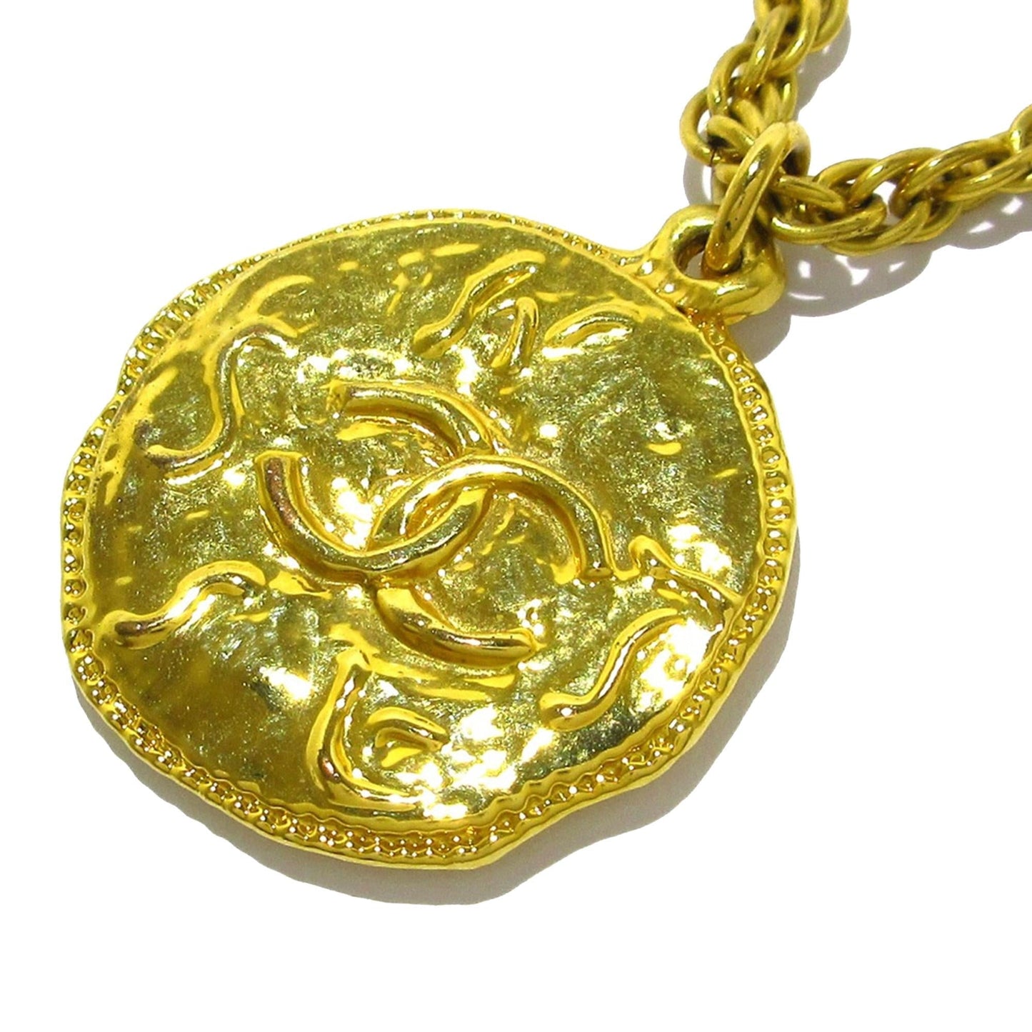 Chanel CC Round Pendant Necklace