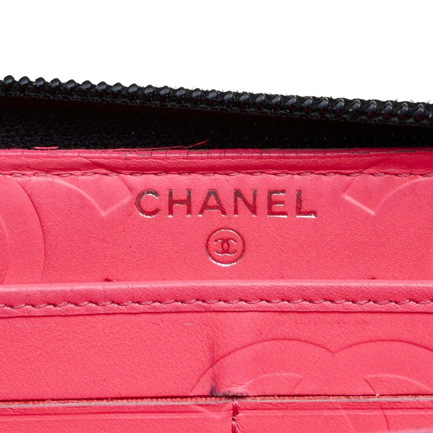 Chanel Cambon Ligne Zip Around Wallet (SHG-yMf4tk)