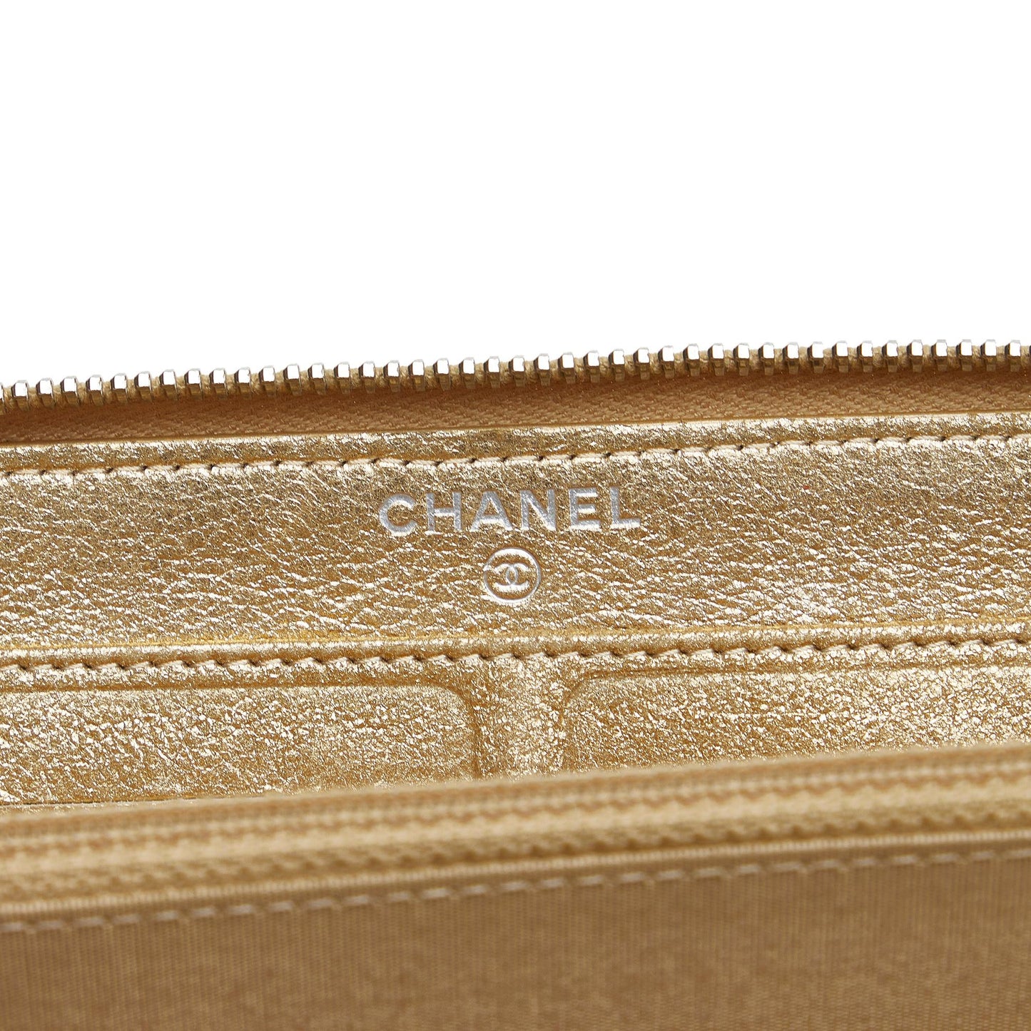 Chanel Camellia Zip Around Wallet (SHG-S4iHUM)