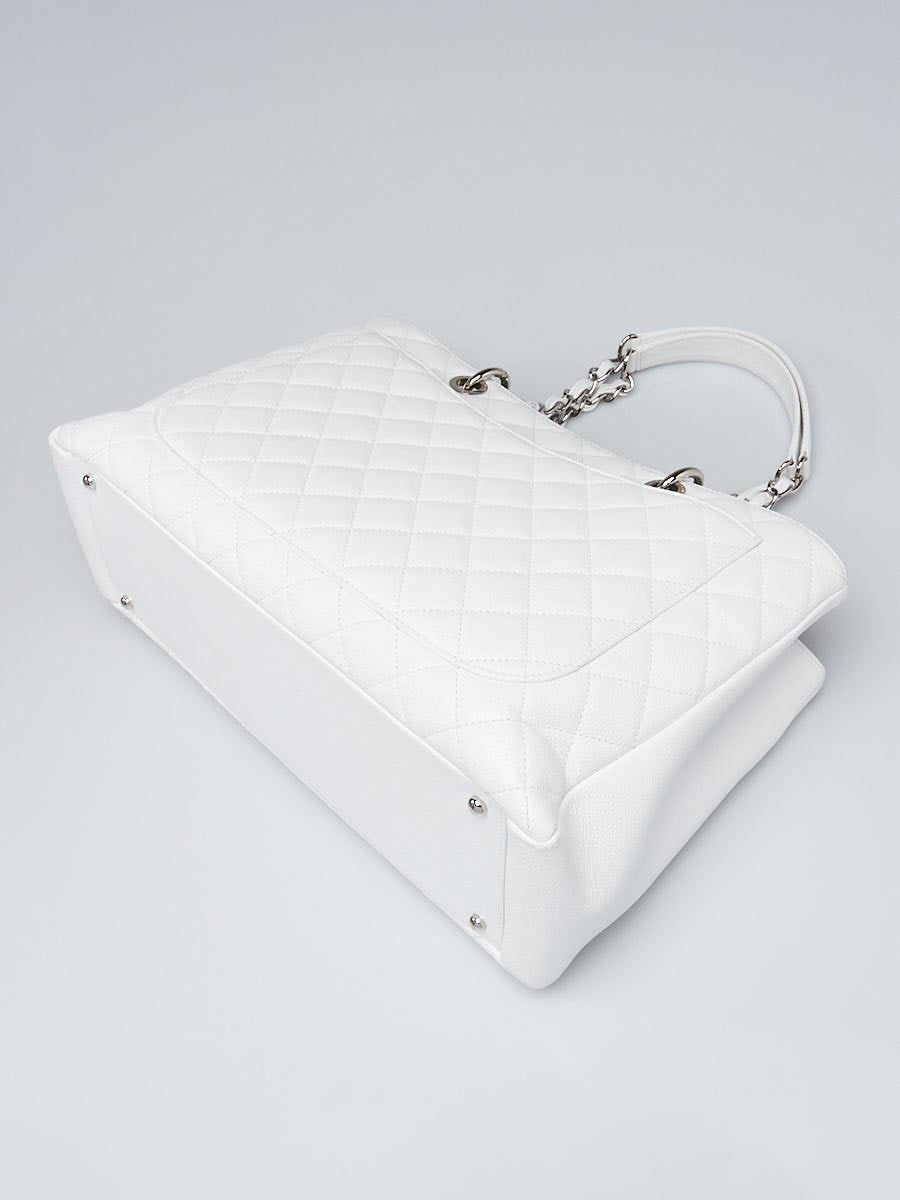 CHANEL WHITE QUILTED CAVIAR GRAND SHOPPER TOTE BAG