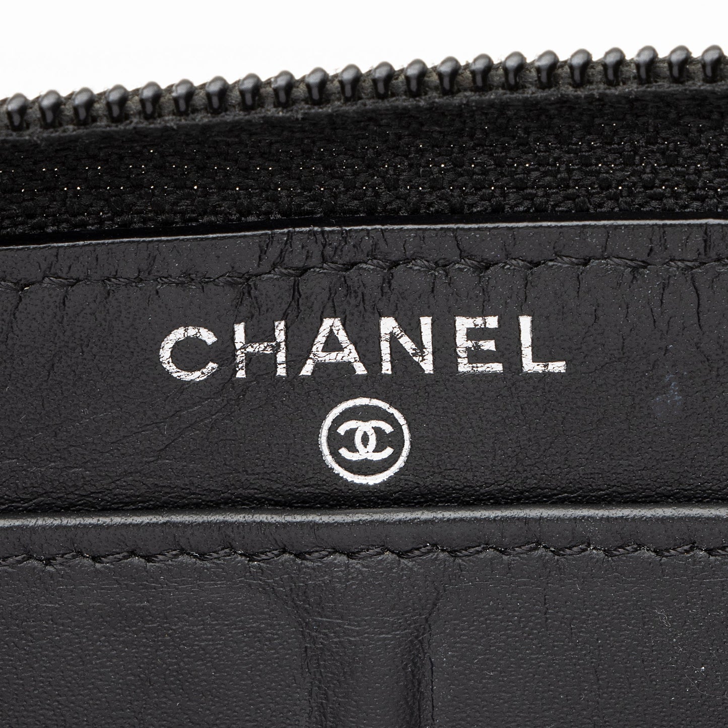 Chanel Caviar Leather Timeless Zip Around Wallet (SHF-22219)