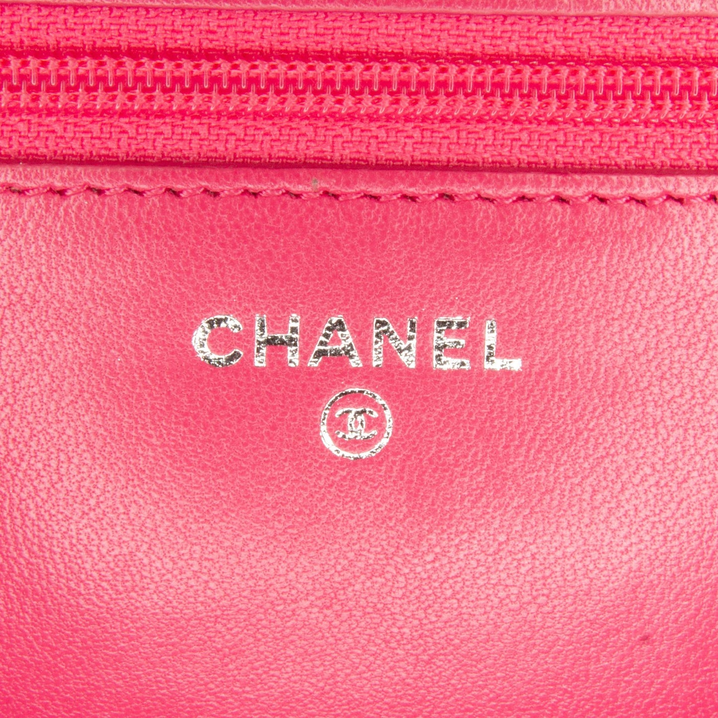 Chanel Classic Lambskin Wallet on Chain (SHG-Dokr1S)