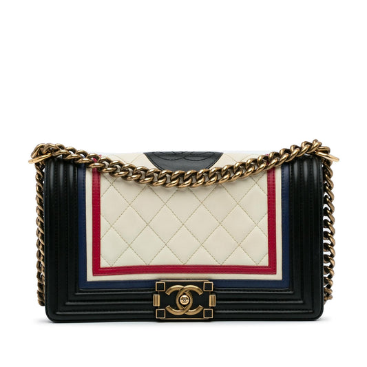 Chanel Crest-Embellished Medium Boy Bag (SHG-a81tPI)
