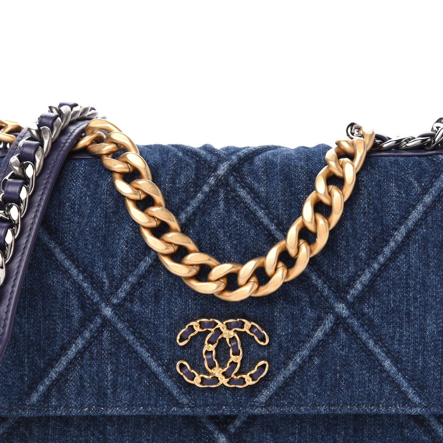 CHANEL DENIM QUILTED CHANEL 19 WALLET ON CHAIN